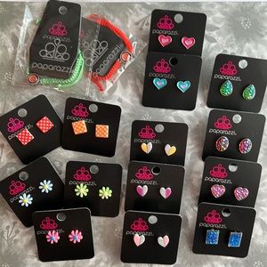 Paparazzi Bundle! 14 pairs of earrings and 2 pull cord bracelets!
